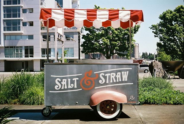 the salt straw pushcart in portland’s alberta arts district
