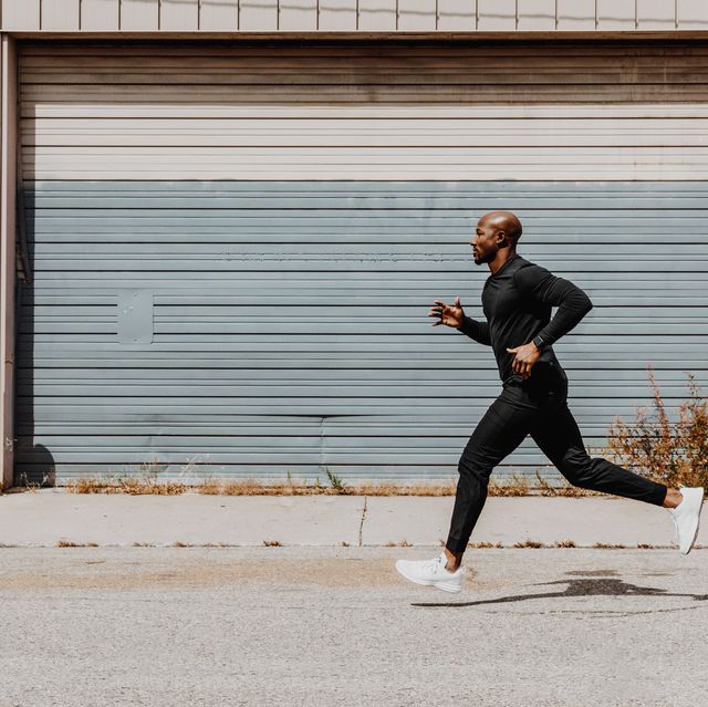 How to Train to Run Your Fastest Mile in Short Races