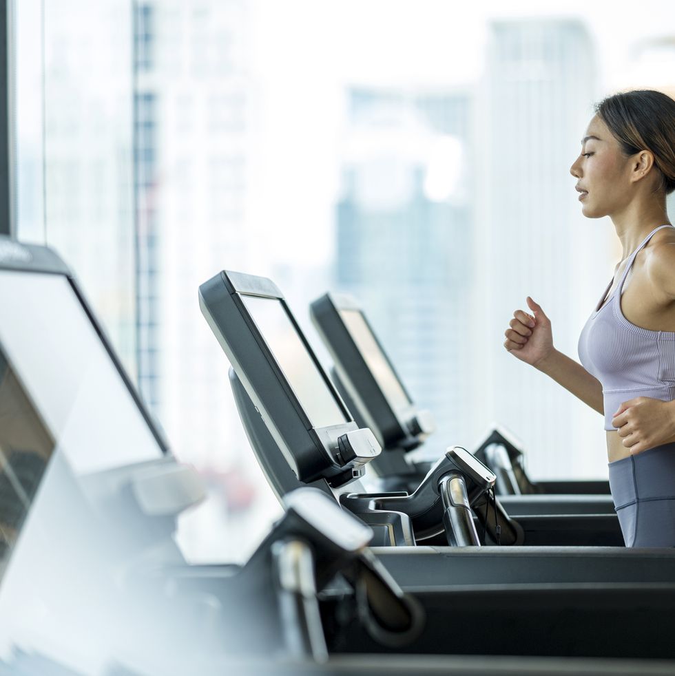 肌力訓練有哪些好處？10個肌訓運動不只讓跑步更快、還能抵抗疲勞雕塑良好體態