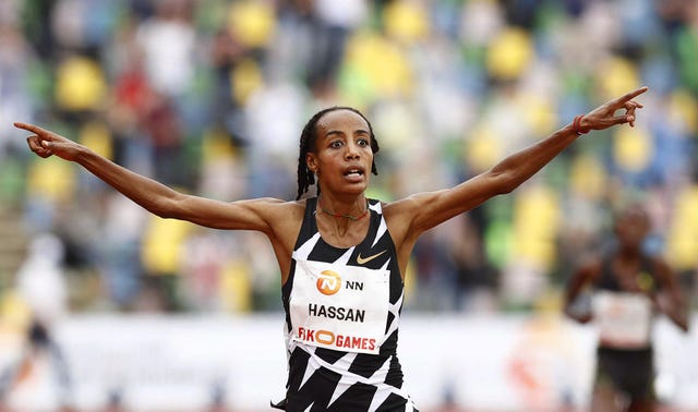 la atleta sifan hassan competirá en tres pruebas en tokio 2020