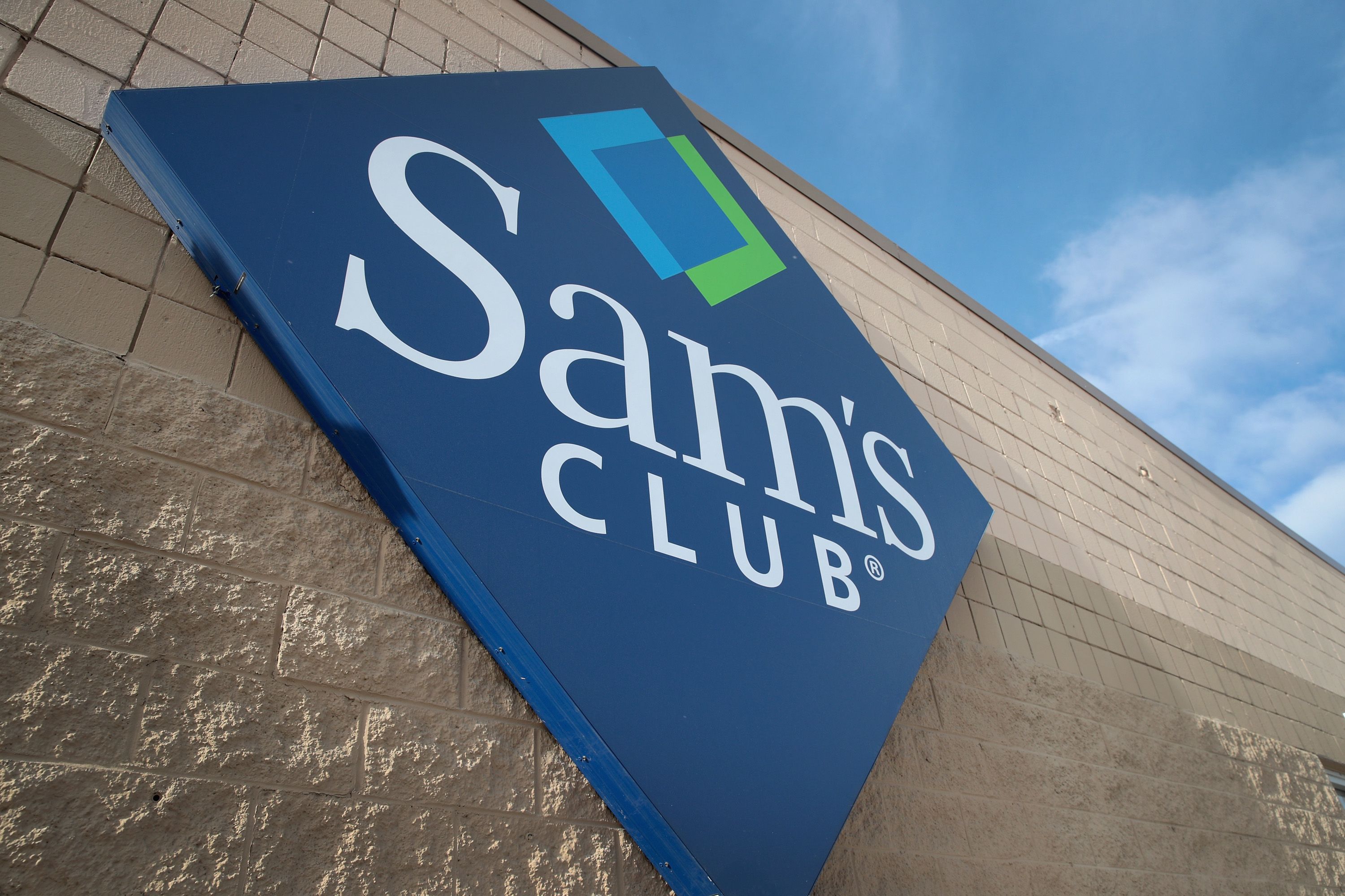 Sign Hangs Outside A Sams Club Store On January 12 2018 In News Photo 904500084 1556828916 