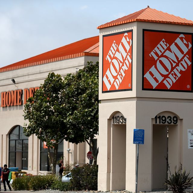 Home Depot Reports Earnings That Far Surpass Wall Street's Expectations