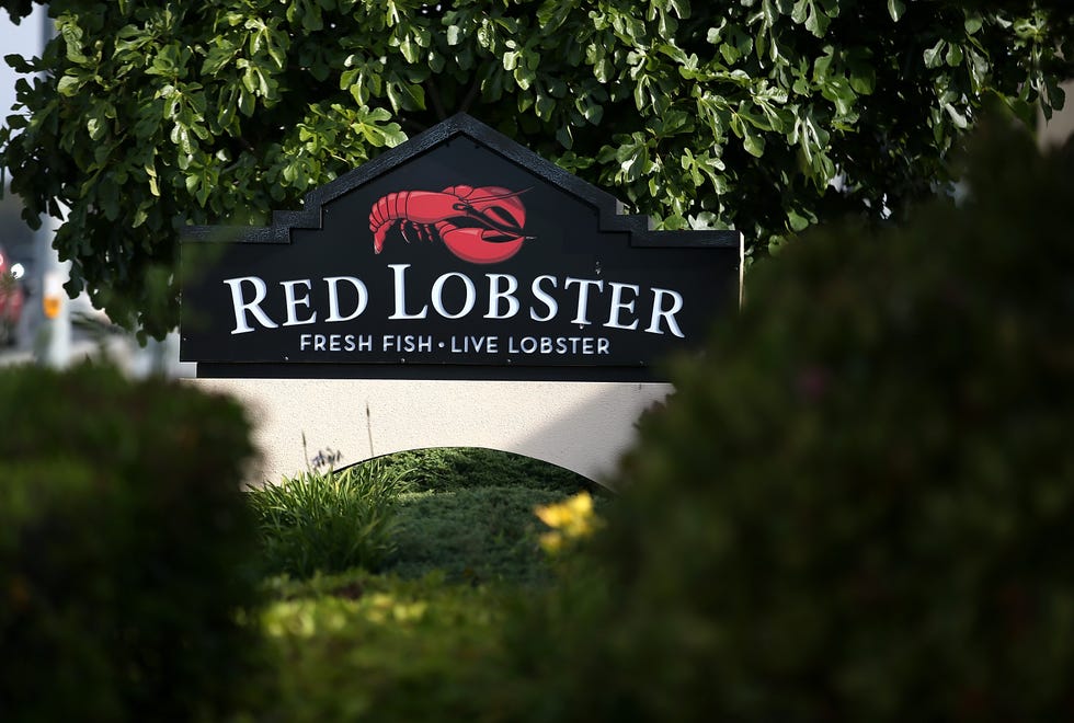 red lobster sold to golden gate capital for 21 billion