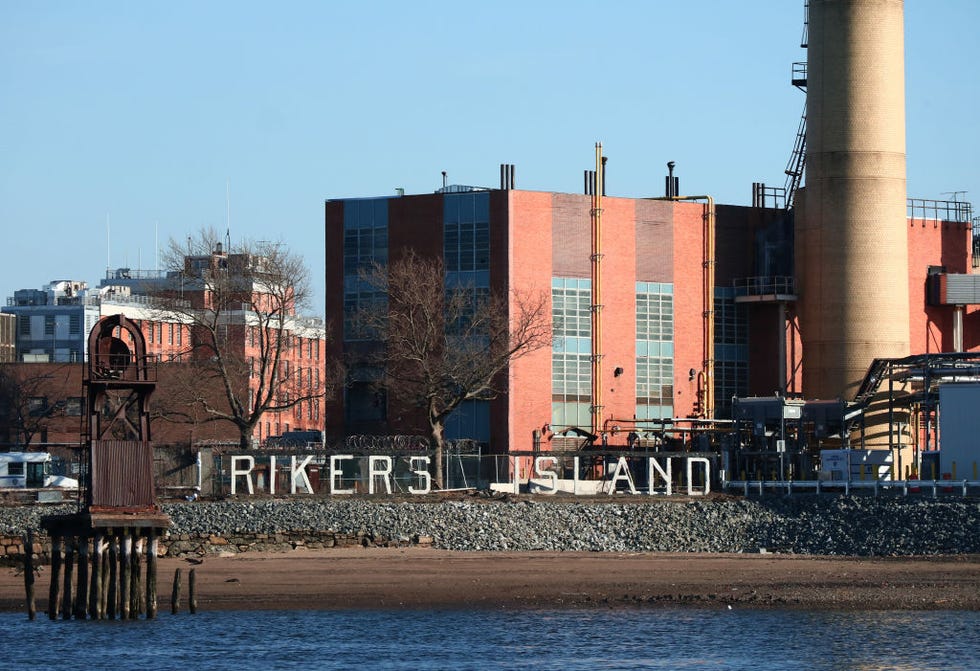 rikers correctional center in new york city