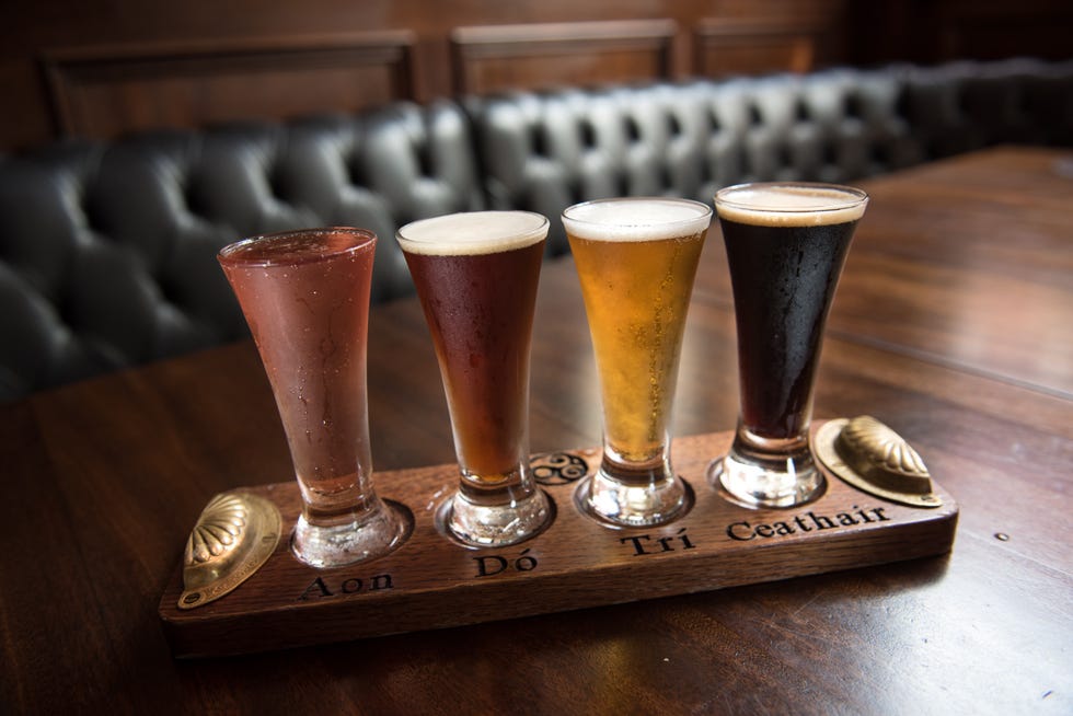 Beer glass, Drink, Pint glass, Drinkware, Pint, Glasses, Metal, Beer, 