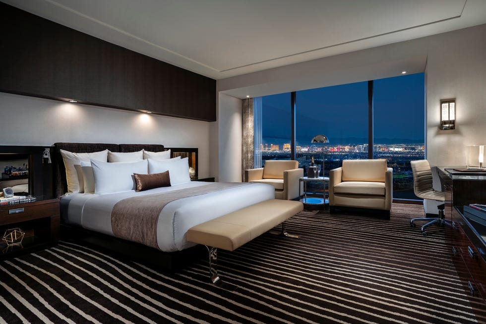 The Best Las Vegas Hotels for Couples on and Off the Strip