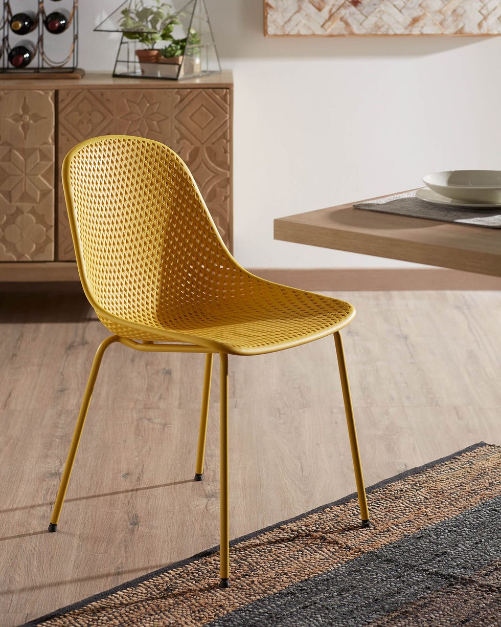 silla de comedor amarilla