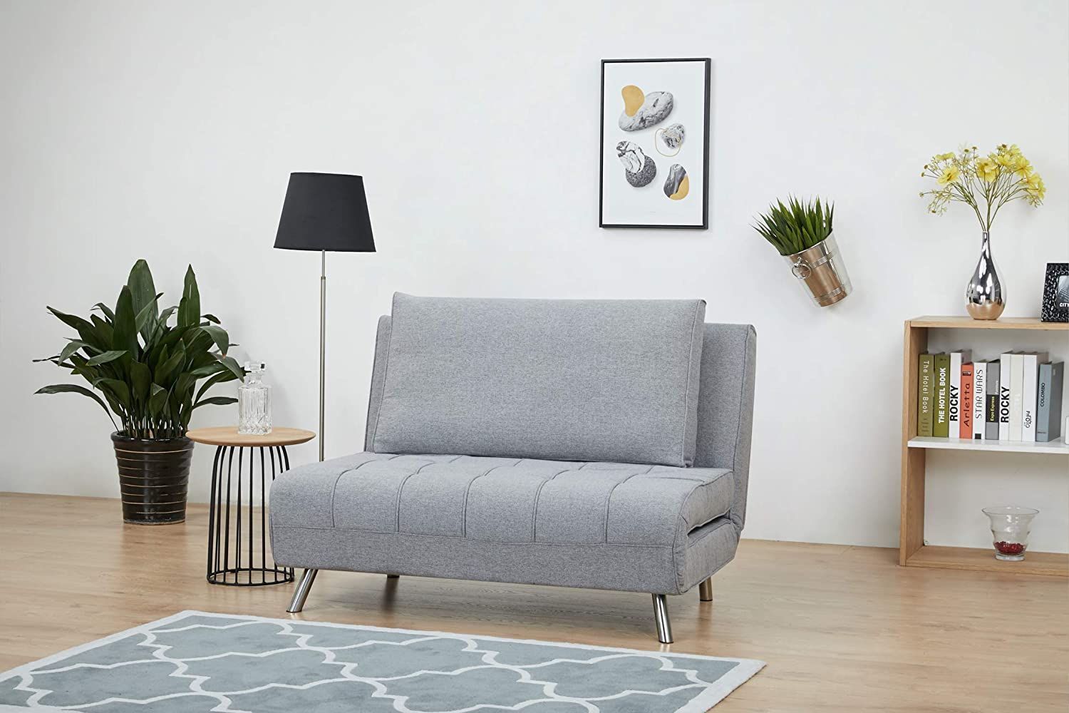 Un sillón-cama con estilo para crear tu rincón de lectura en casa