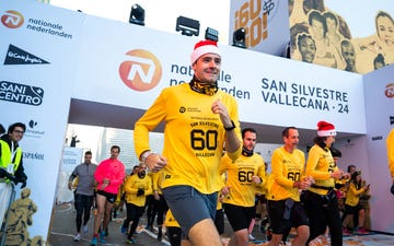 Runners participating in the San Silvestre Vallecana event
