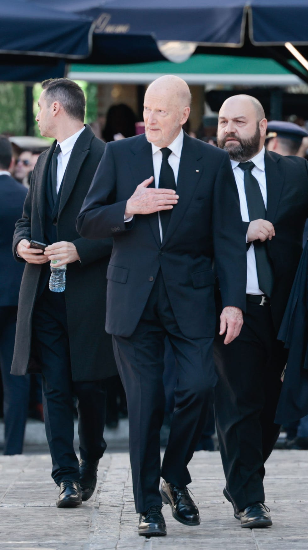 simeón de bulgaria en el funeral del rey constantino de grecia