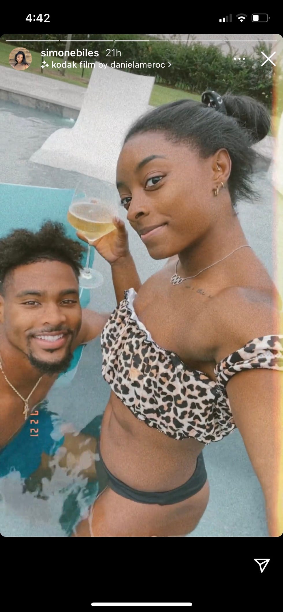 Simone Biles Shows Off Washboard Abs In Bikini With Boyfriend Instagram