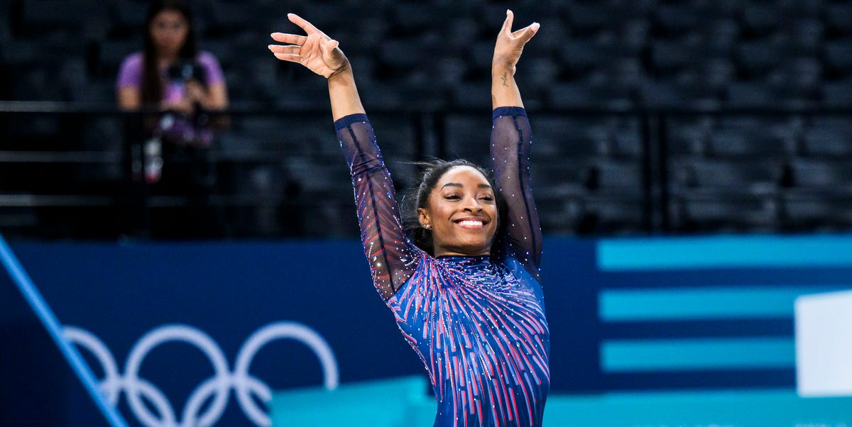 Laurie Hernandez Says Team USA Is 'Safe' Despite Simone Biles' Leg Injury