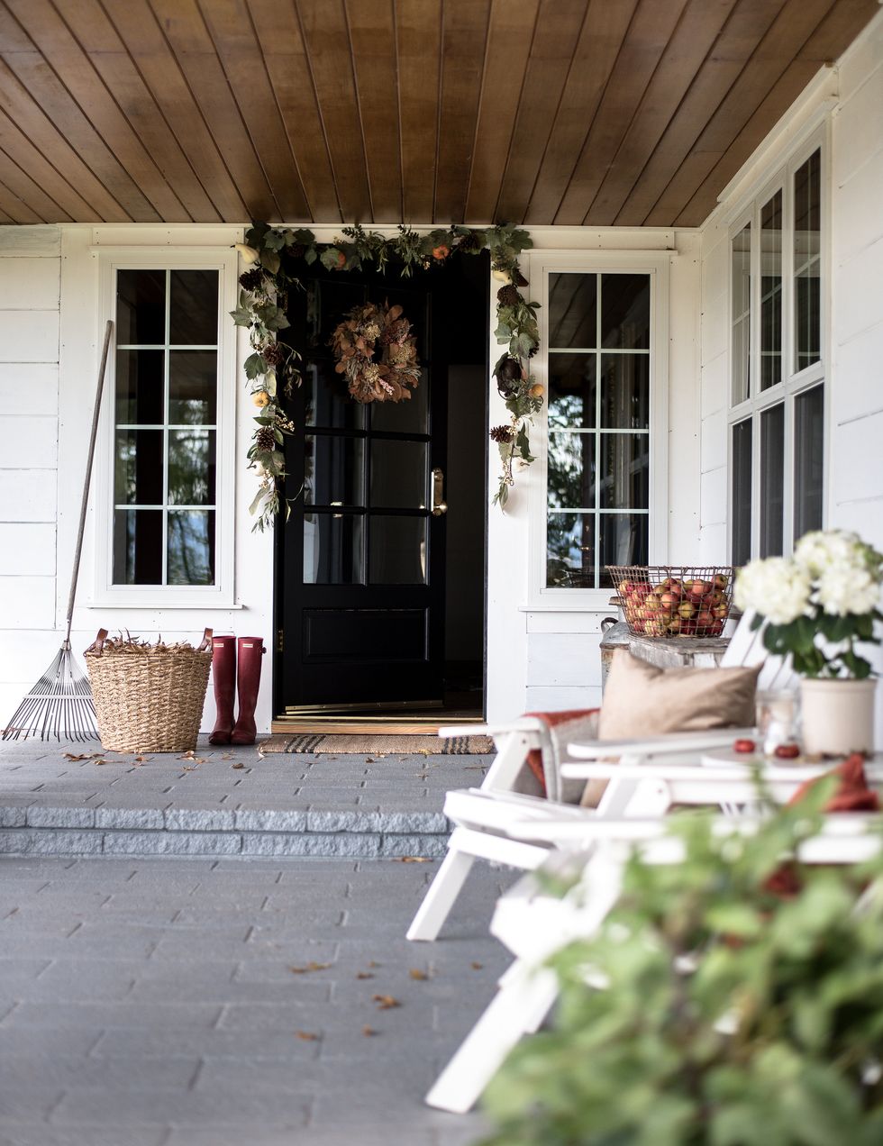 simple front porch with apple accents