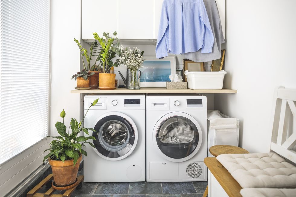 simple ways to stop bedding tangling in the tumble dryer