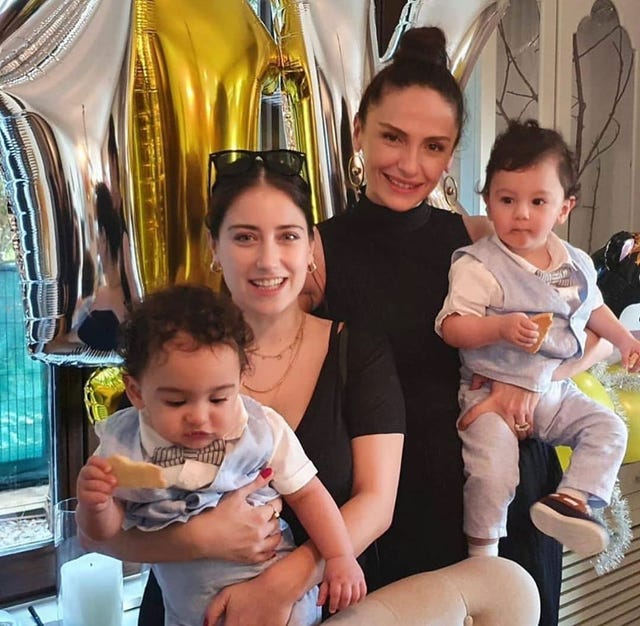 Sinem uslu cumpleaños gemelos con hazal kaya