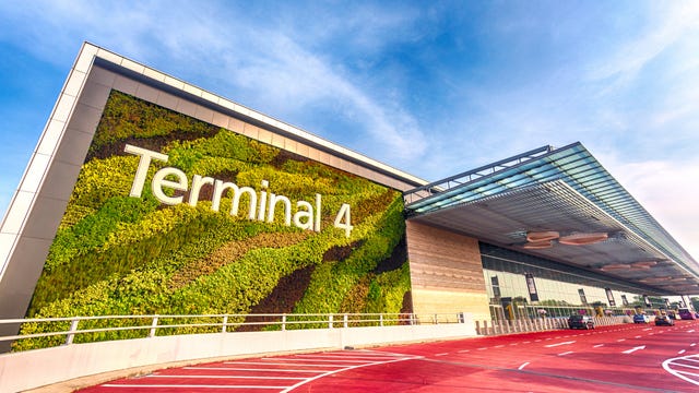 Singapore Changi Airport Terminal 3 Greenwall 