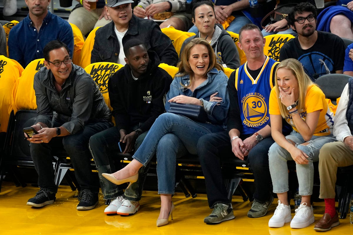 Kim Kardashian is casual cool as Adele enjoys date night with Rich Paul  during 2023 NBA playoff game