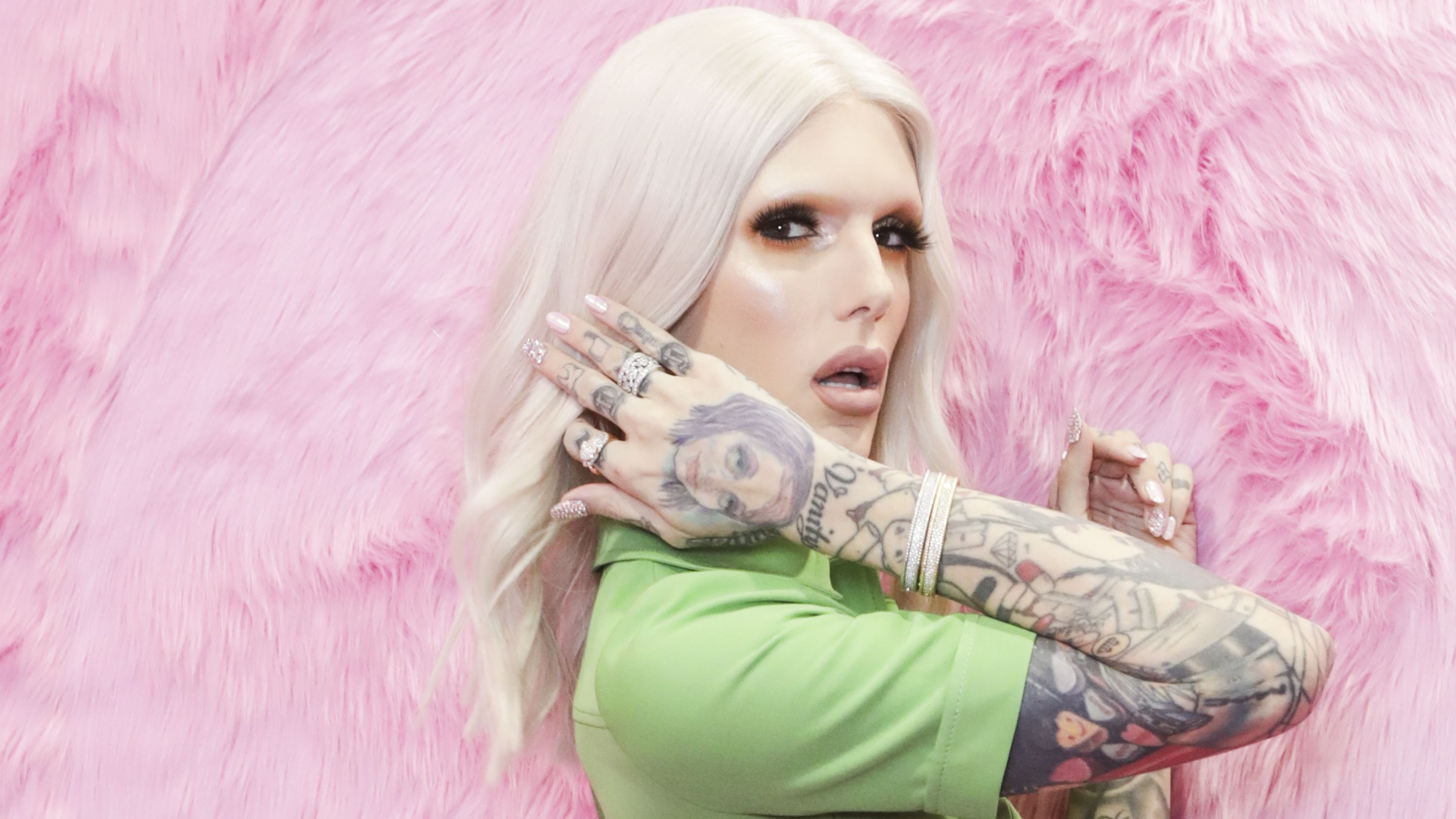 aflange Tag telefonen kobling Who Is Jeffree Star? - Everything to Know About Jeffree Star