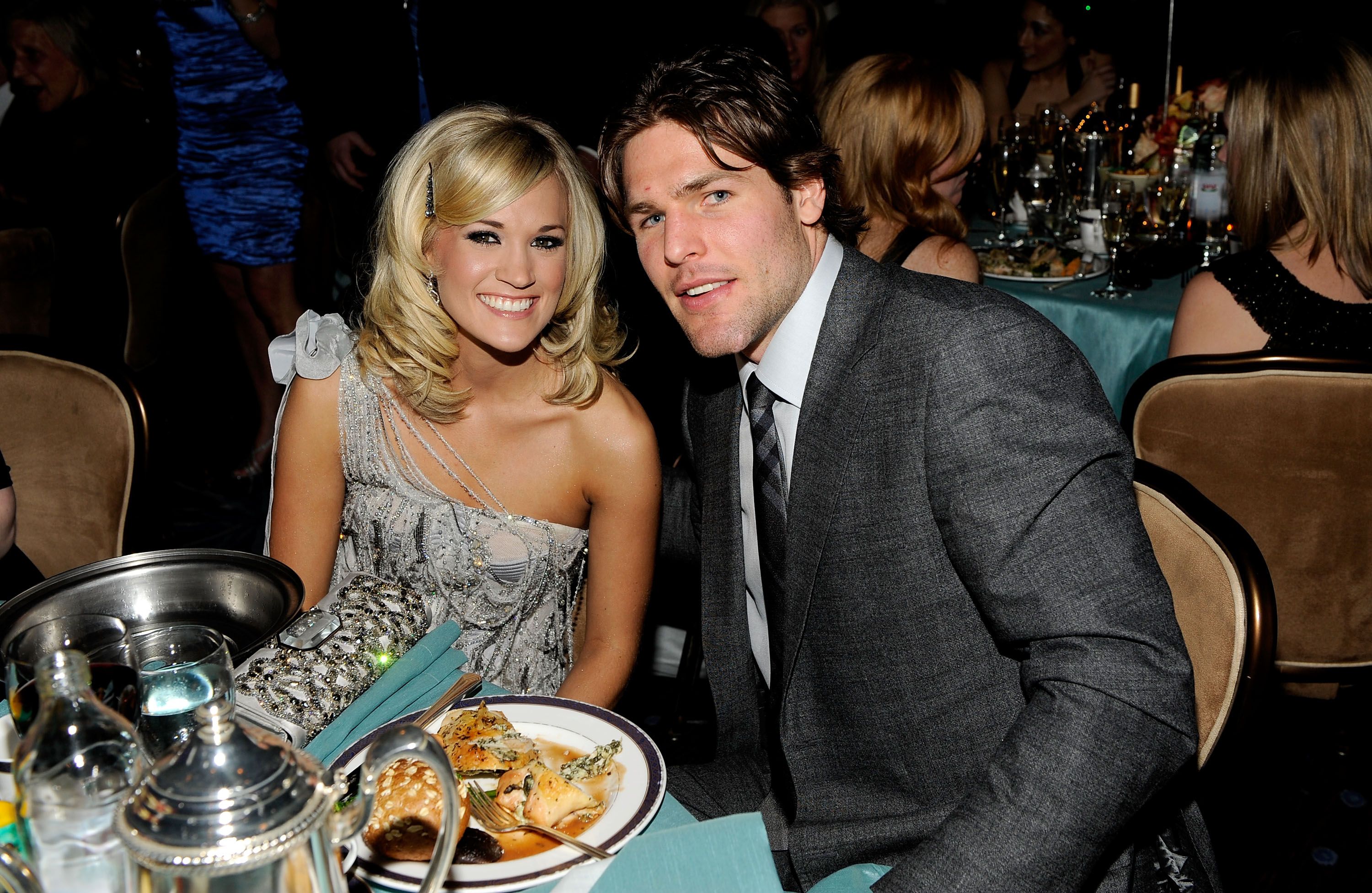 Carrie Underwood and Mike Fisher's Complete Relationship Timeline