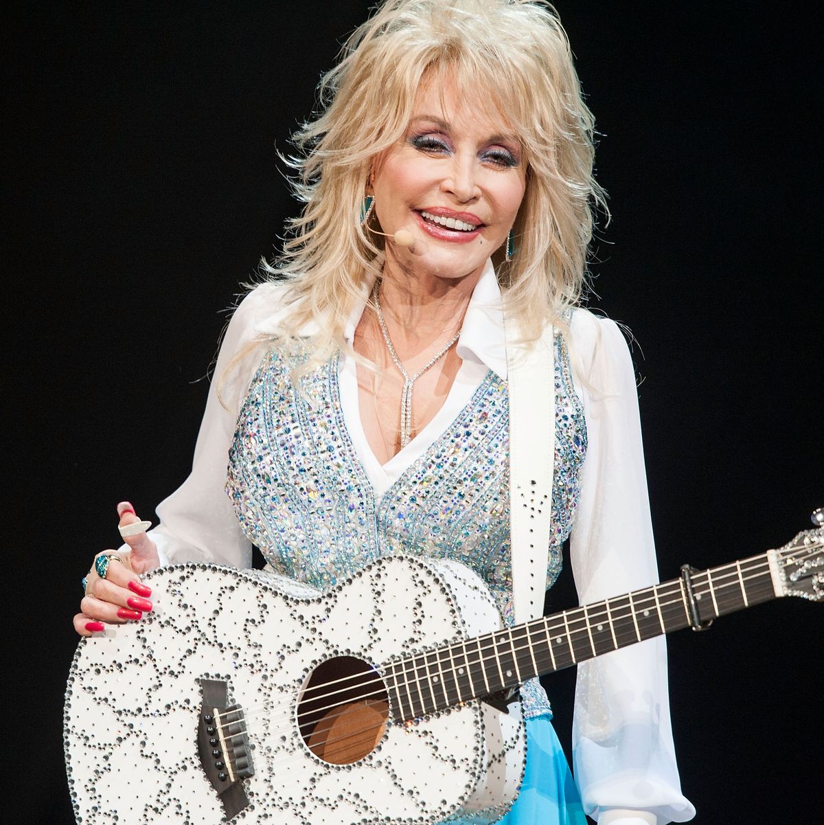 Dolly Parton Performs At The Agua Caliente Casino