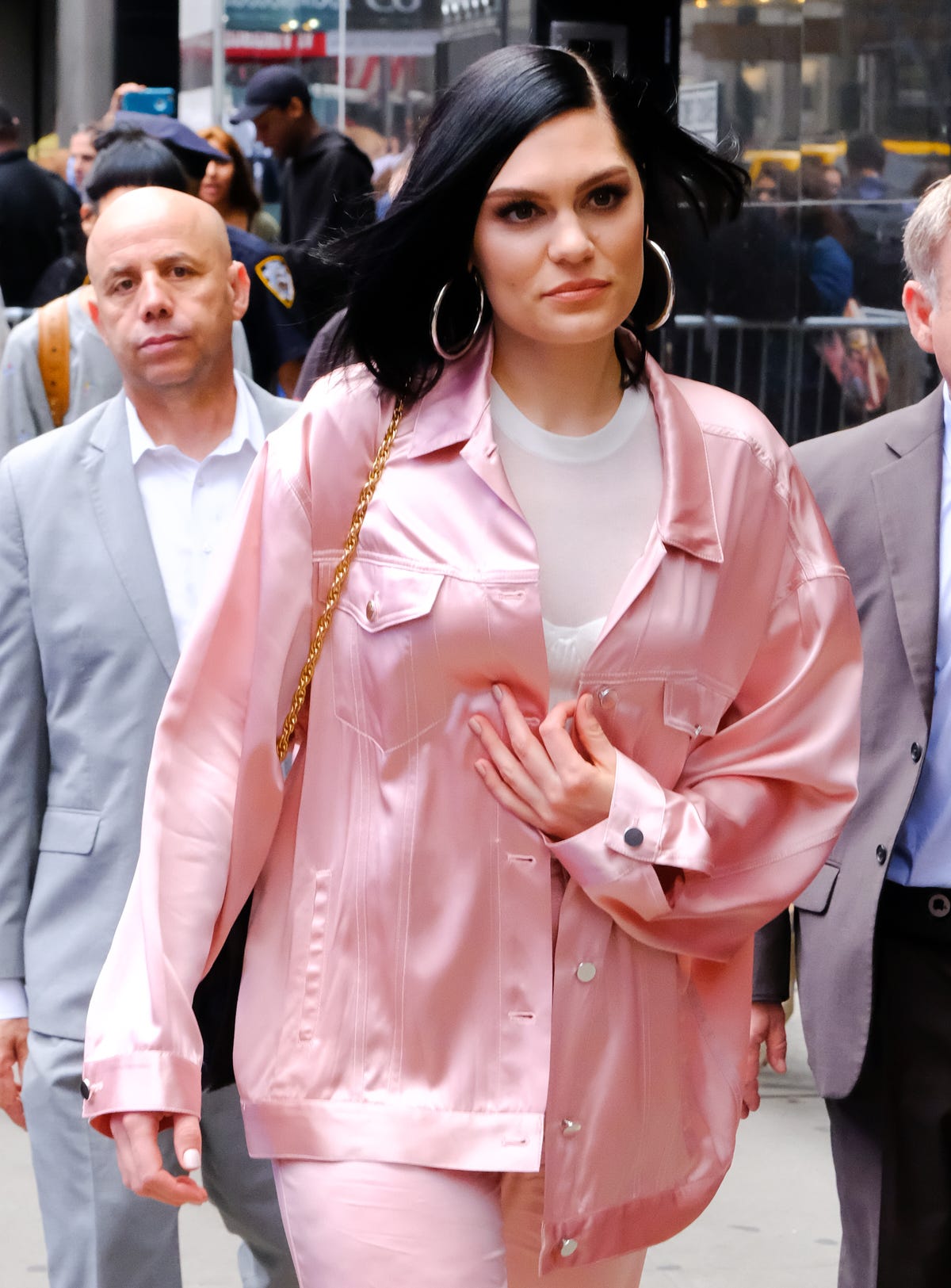 Jessie J Responds to Body Shamers in Lengthy Instagram Note