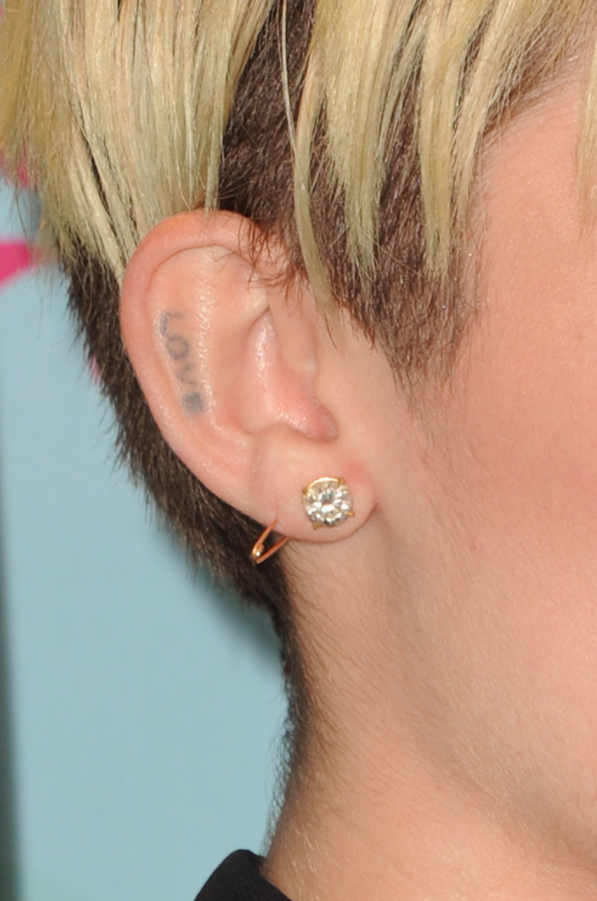 Miley Cyrus Hot Blonde Pussy - All of Miley Cyrus' Tattoos â€“ Miley Cyrus Tattoos and Their Meaning