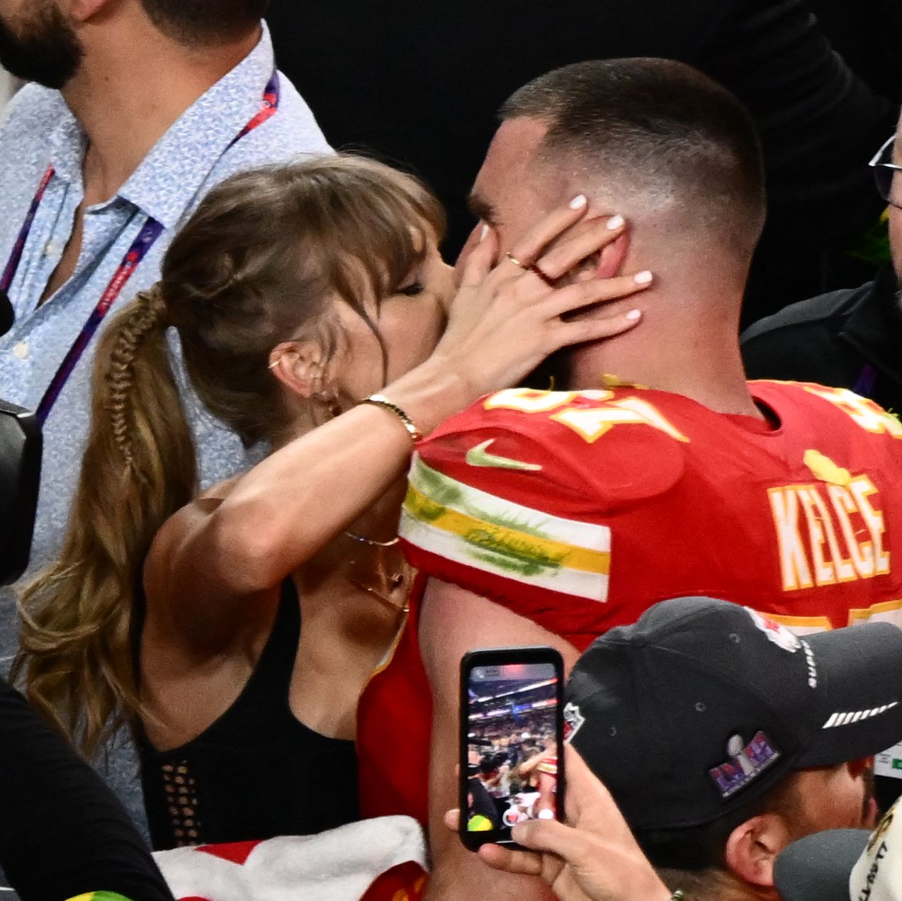 The couple reunited and showed so much affection after the Chiefs' win.