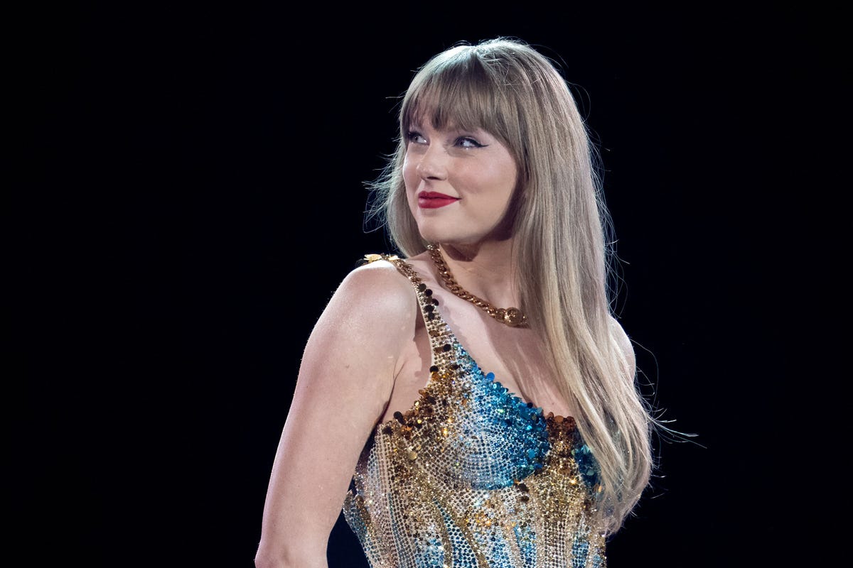 A Buncha Taylor Swift’s Famous Friends Have Seemingly Unfollowed Joe Alwyn