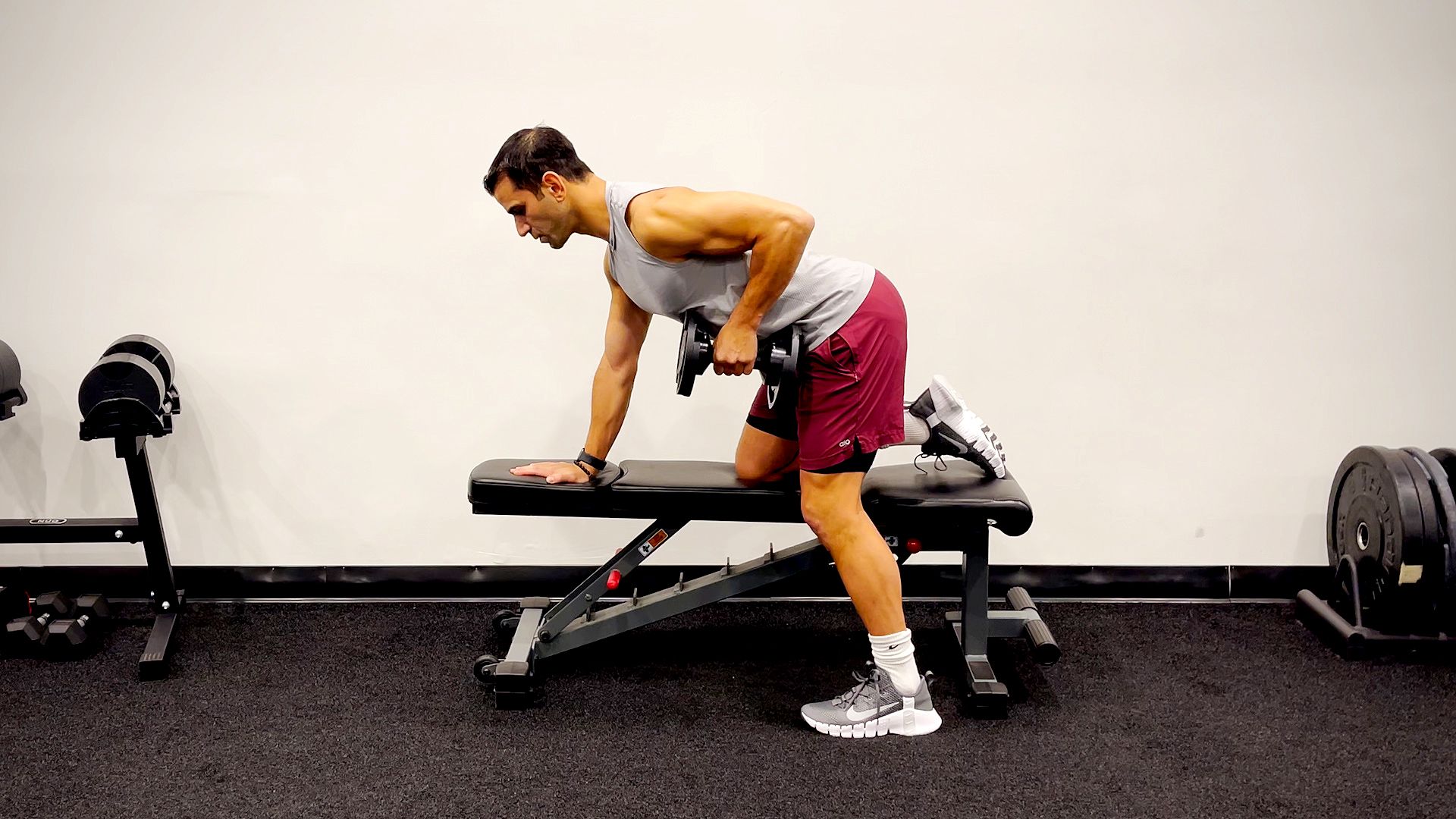 single arm bent over supported row 1673556488.jpg?crop\u003d0