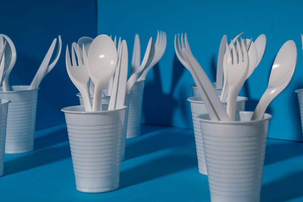 Single-use plastic plates and cutlery to be banned in England, Plastics