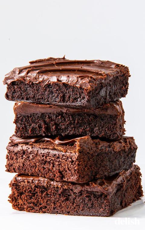 This Is How Temperature, Butter, And Sugar Affect Your Brownies