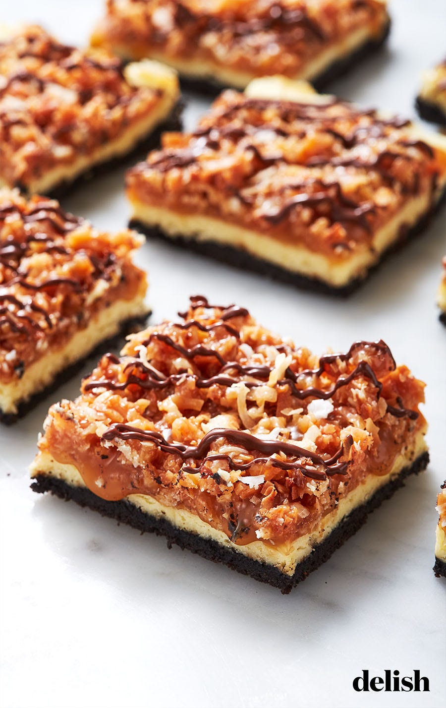samoa cheesecake bars