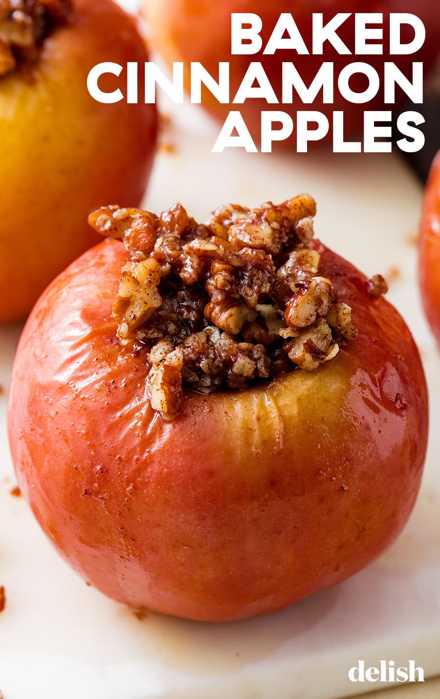 apples baked with cinnamon