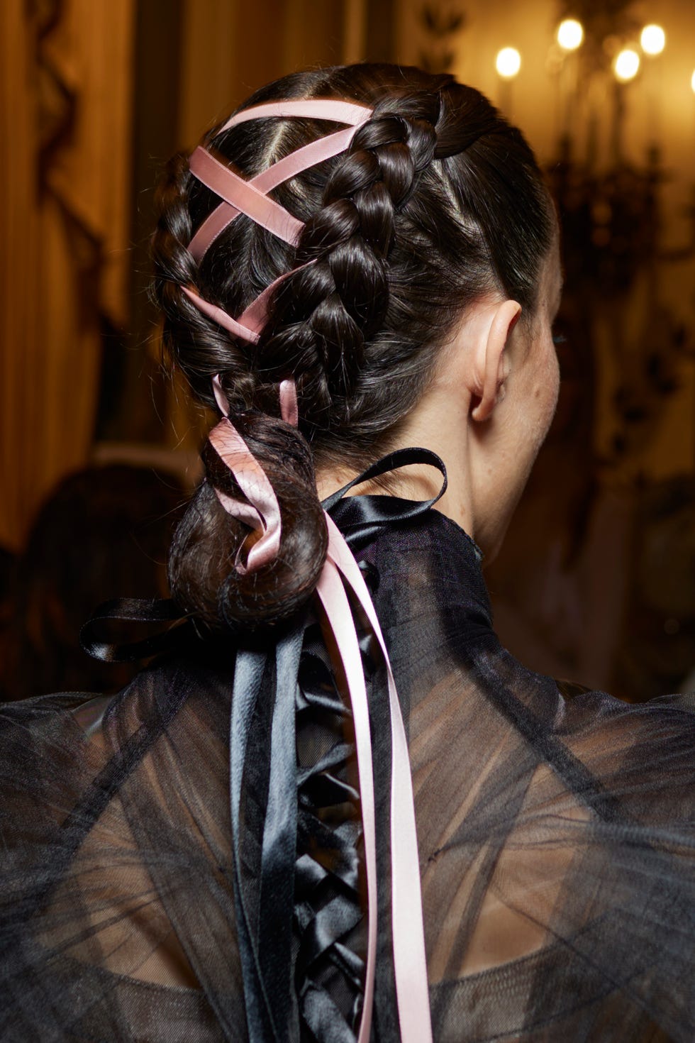 spring summer 2023 catwalk hair trends