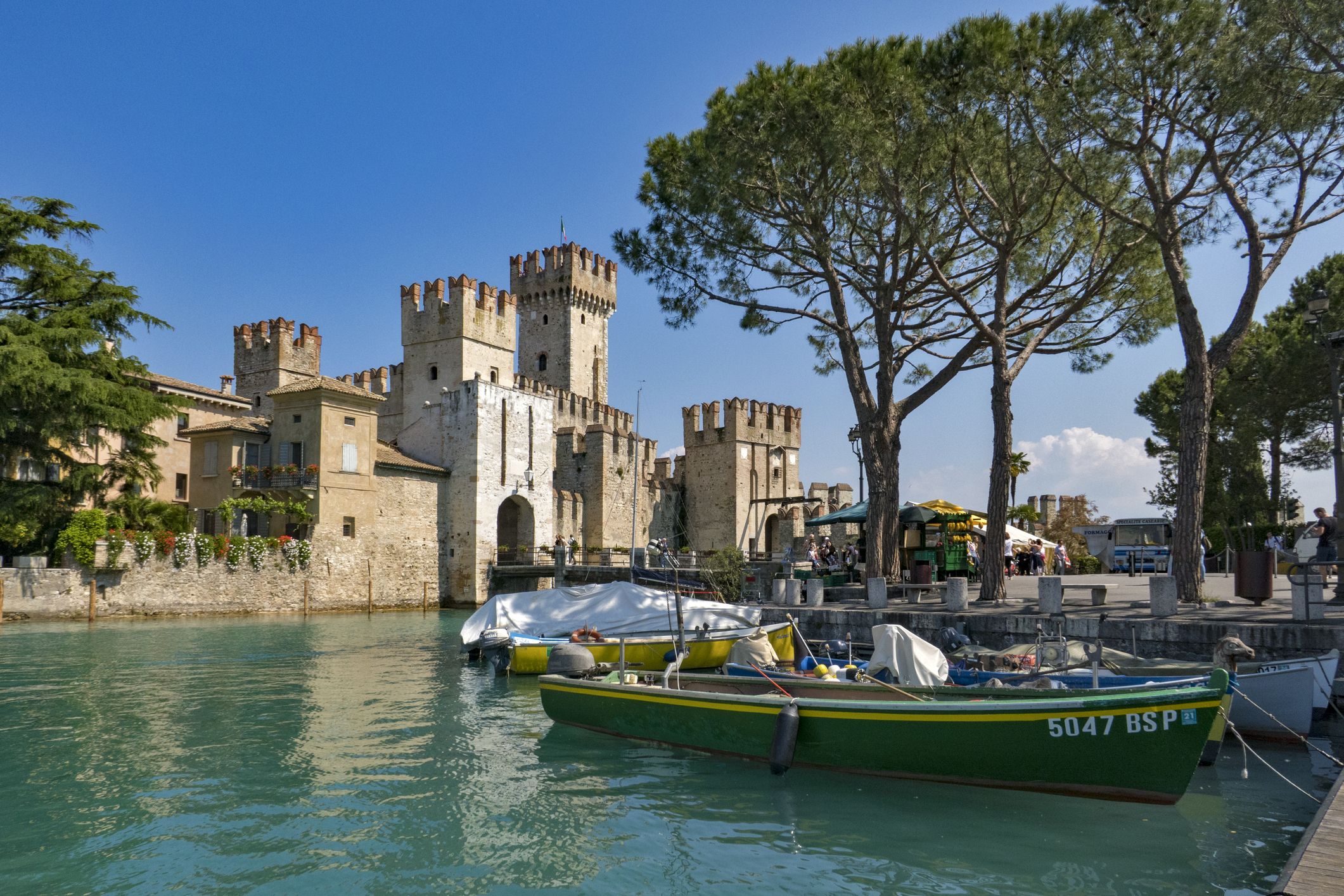 Alla Scoperta Del Castello Scaligero Di Sirmione | Elle Decor