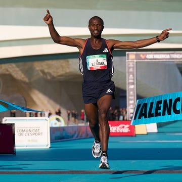 2023 Valencia Marathon Trinidad Alfonso 2023 valencia marathon trinidad alfonso