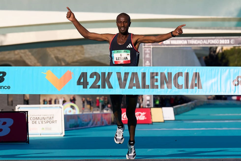 2023 valencia marathon trinidad alfonso