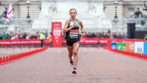 Emily Sisson Finishes Sixth at the 2019 London Marathon