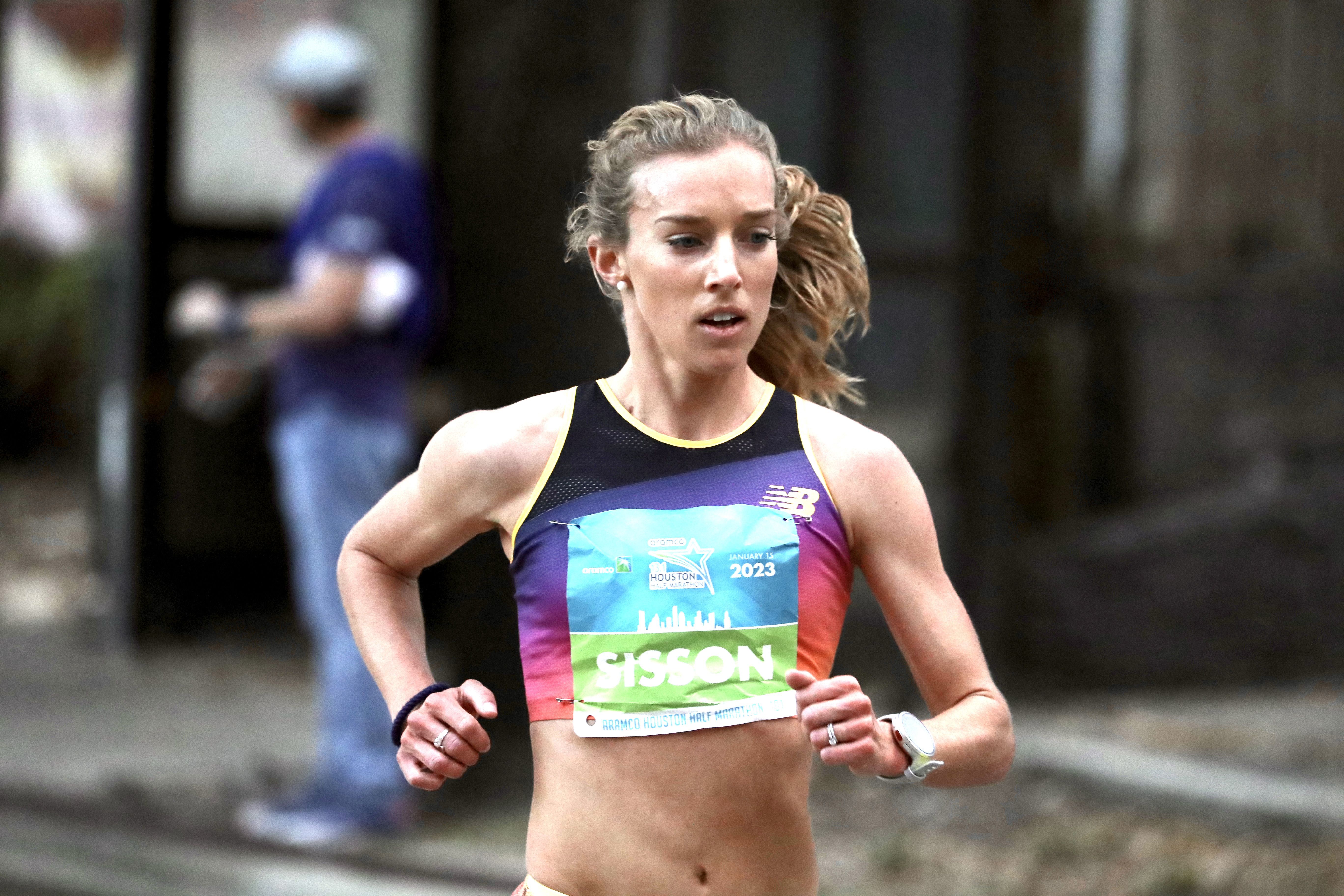 domesticeren wees gegroet roem Emily Sisson American Record | 2023 Houston Half Marathon