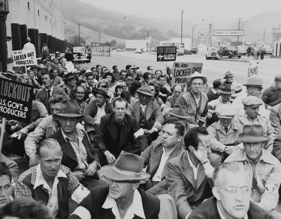 Sit Down Strikes At Warner Bros Studio At Los Angeles In Usa On 16Th October 1945