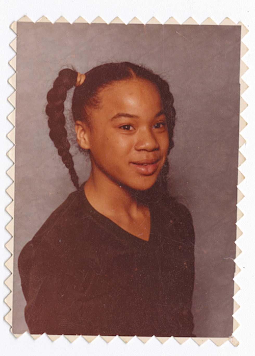 La entrenadora Dawn Staley en sexto grado.