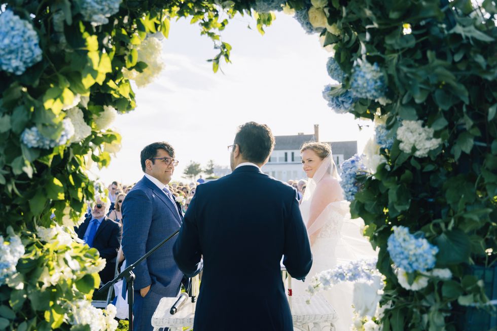 Robert F Kennedy's granddaughter Sarah holds lavish wedding party at the  Kennedy Compound on Cape Cod as she says 'I do' for a second time to  Harvard Business School student - a