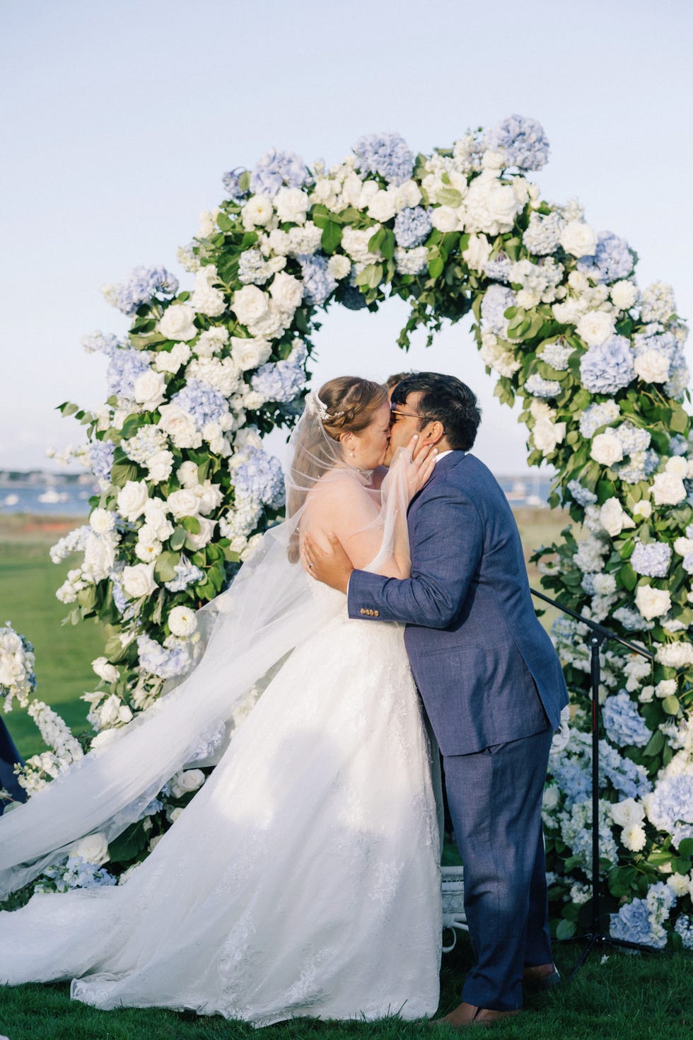 Robert F Kennedy's granddaughter Sarah holds lavish wedding party at the  Kennedy Compound on Cape Cod as she says 'I do' for a second time to  Harvard Business School student - a