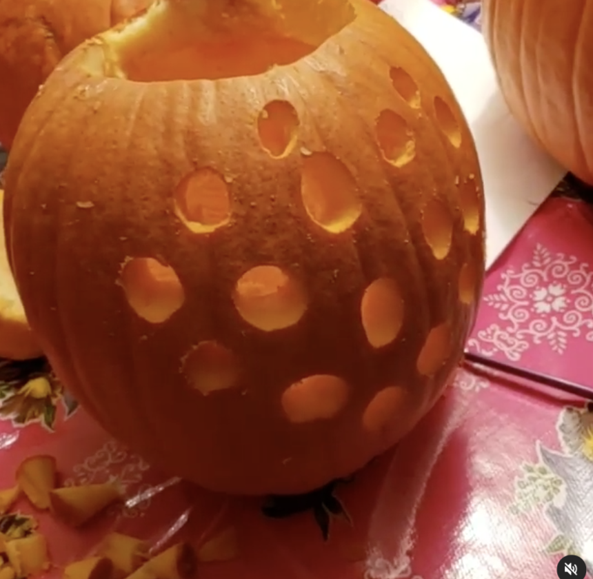 simple pumpkin carving ideas 2022