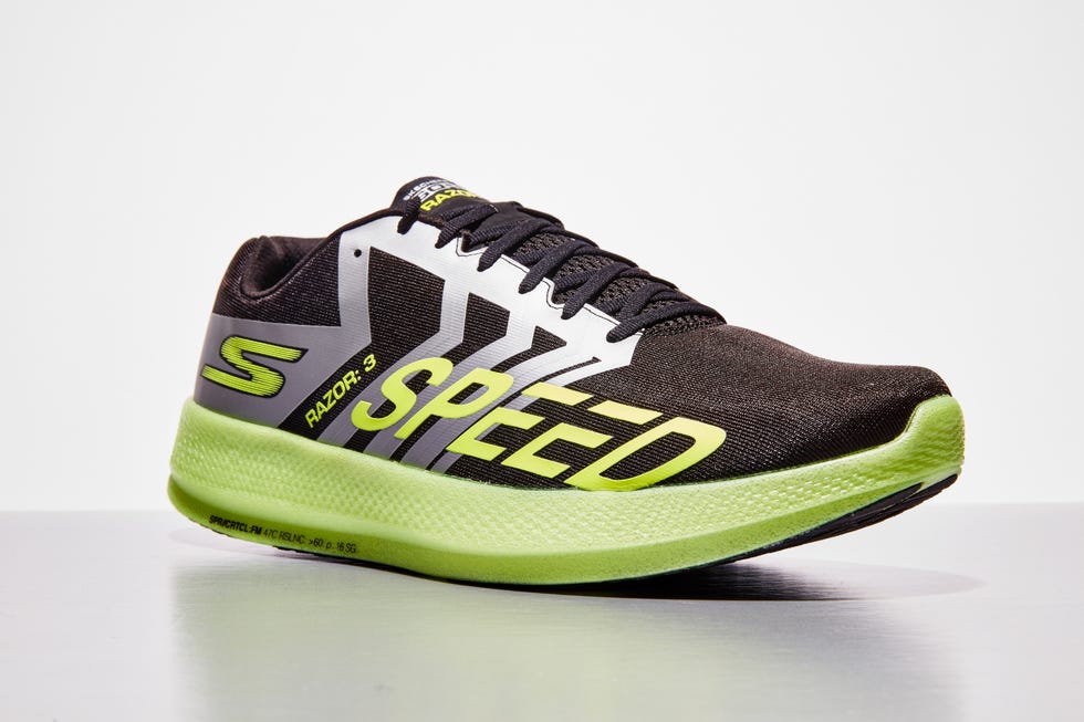 Sketchers GOrun Razor 3