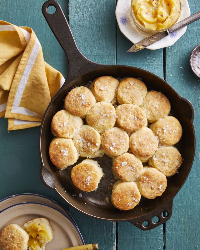 https://hips.hearstapps.com/hmg-prod/images/skillet-angel-biscuits-with-spicy-honey-butter-659464d093208.jpg?crop=0.885xw:0.887xh;0.0370xw,0.0691xh&resize=640:*