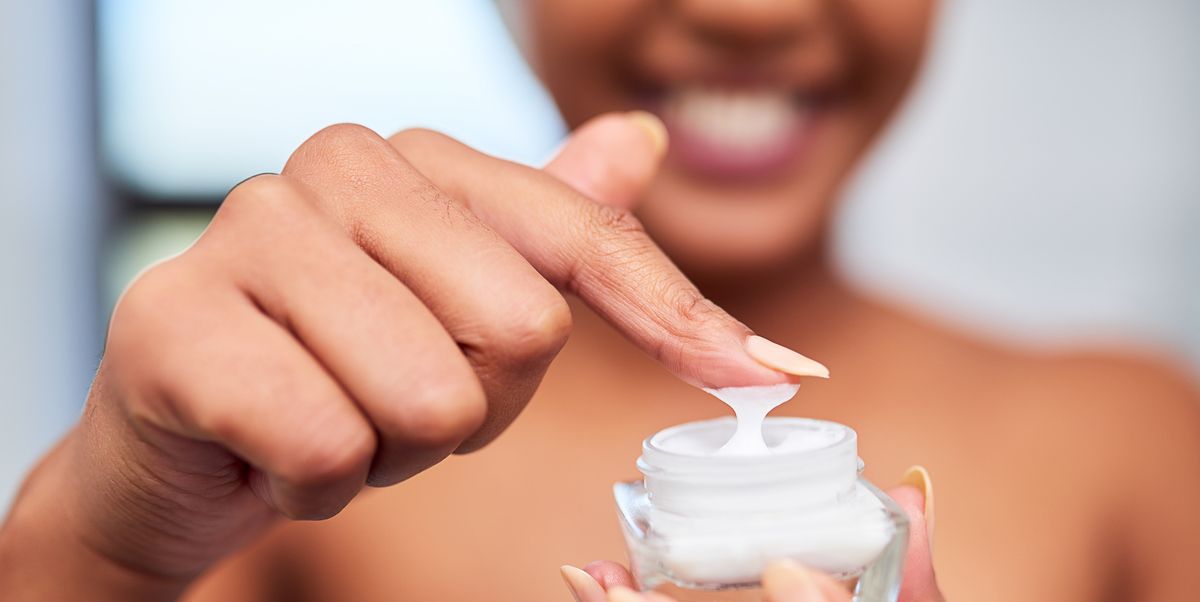 The 17 Best Eye Cream for Puffiness in 2023: According to Dermatologists  and Experts