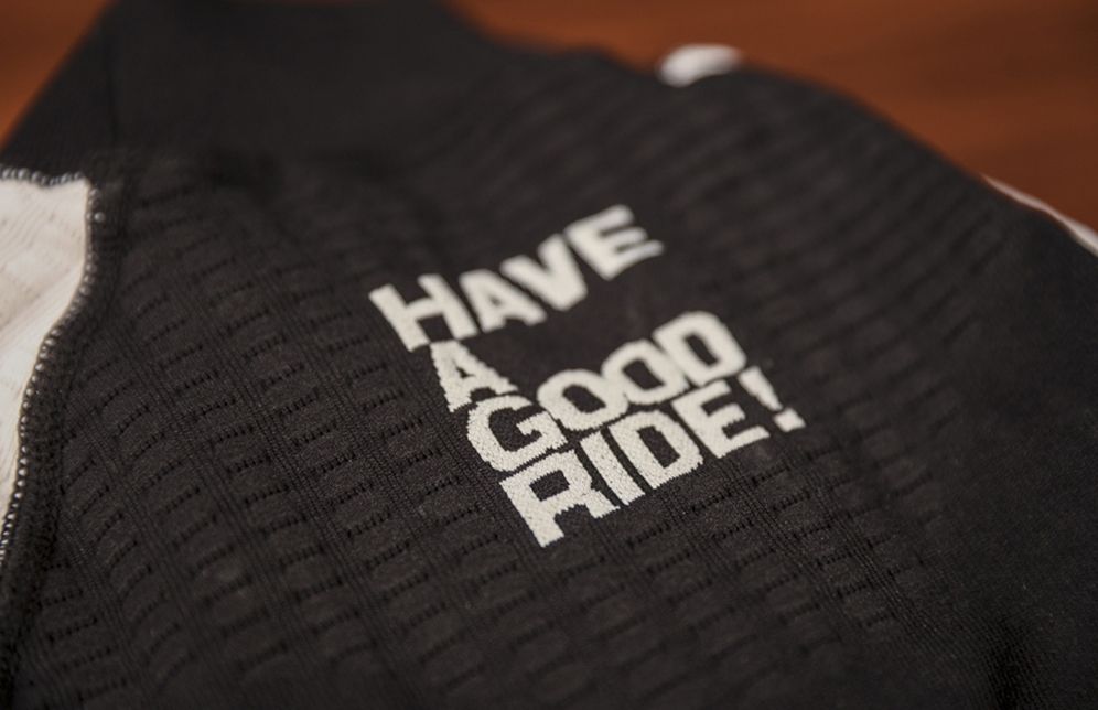 Reviewed: Assos Bonka Cold-Weather Cycling Kit | Bicycling
