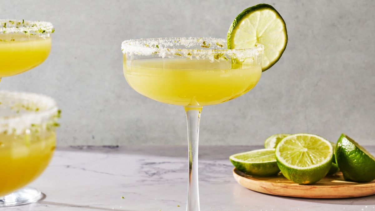 preview for These Skinny Margaritas Are So Good, You'll Be Making Them By The Pitcher