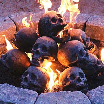 skull fire logs halloween campfire